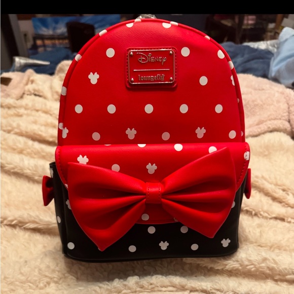 Loungefly bag - Picture 3 of 7